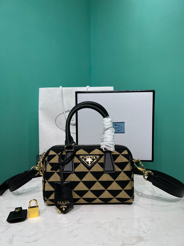 Prada Bags - 5734
