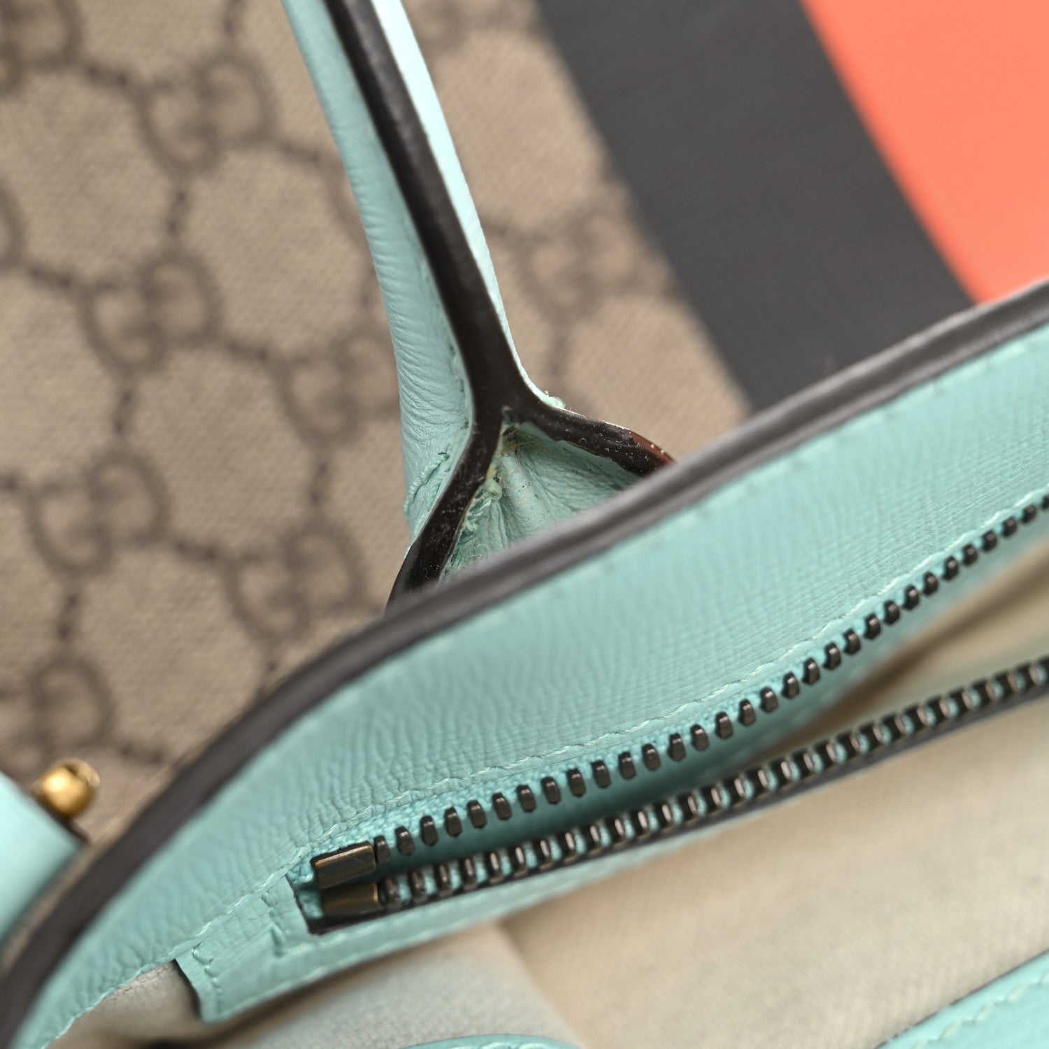 Gucci GG Supreme Monogram Textured Dollar Calfskin Web Gucci Tiger Small Retro Interlocking G Tote Bag Multicolor