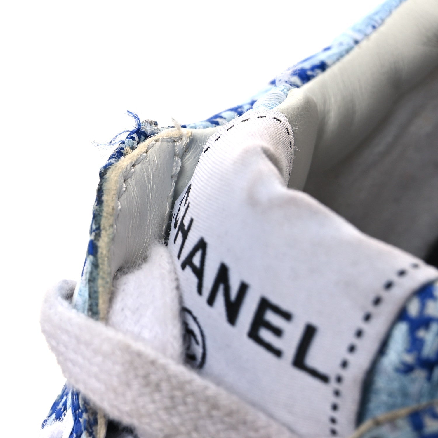 Chanel Tweed CC Sneakers 36.5 Blue White