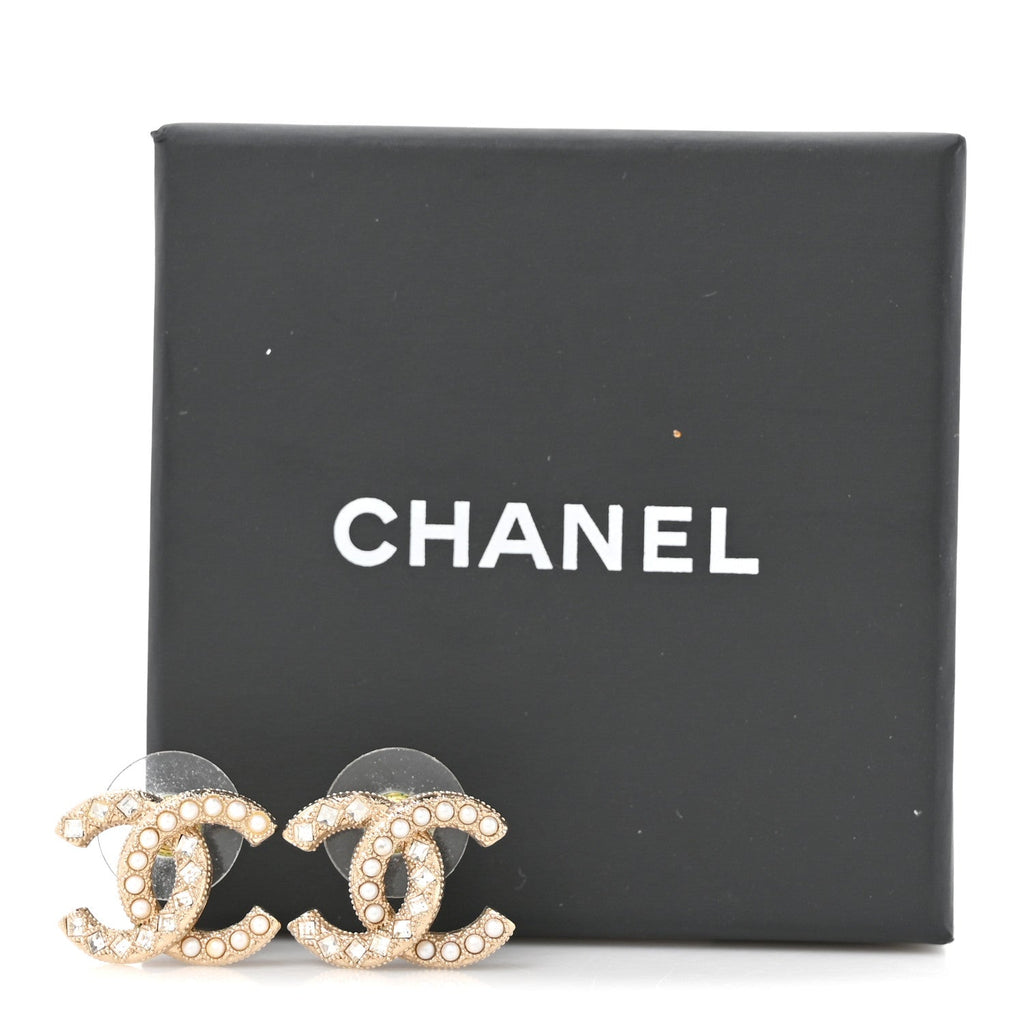 Pearl Crystal CC Earrings Gold
