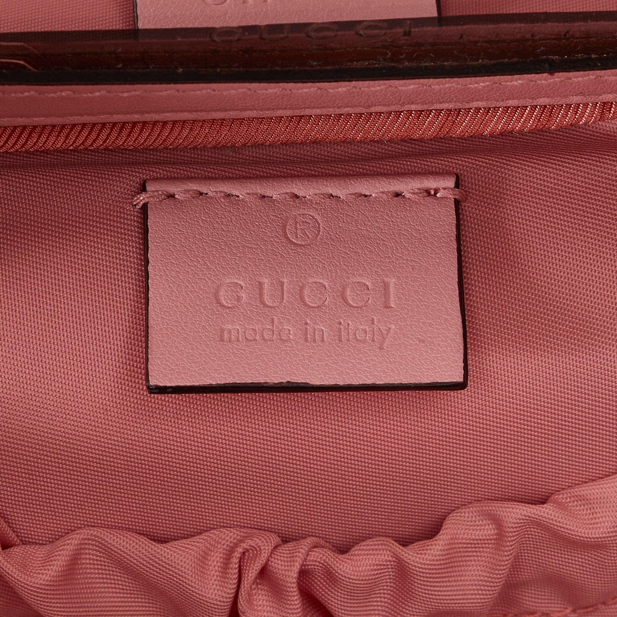 GUCCI GG Marmont Matelasse Vanity Bag