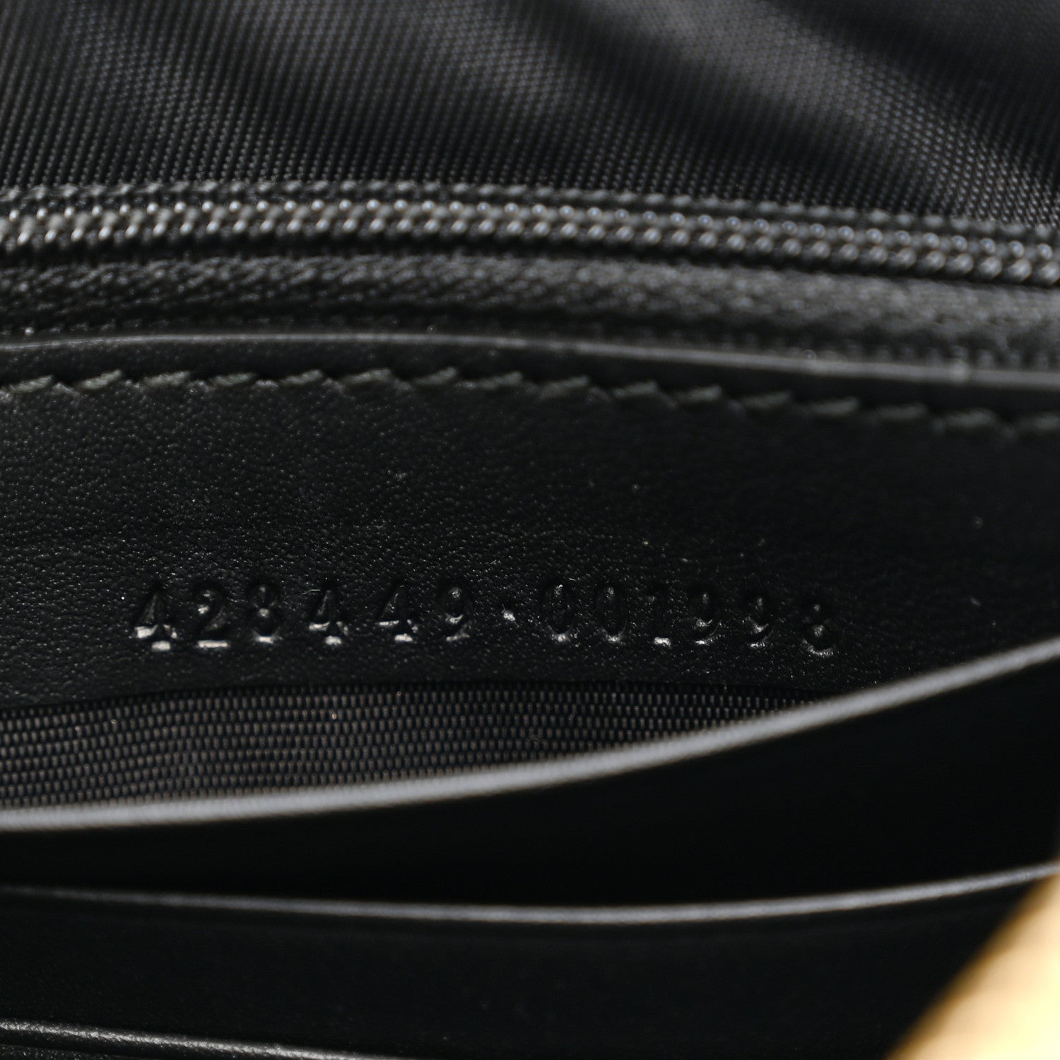 Gucci GG Supreme Monogram Wrist Wallet Black