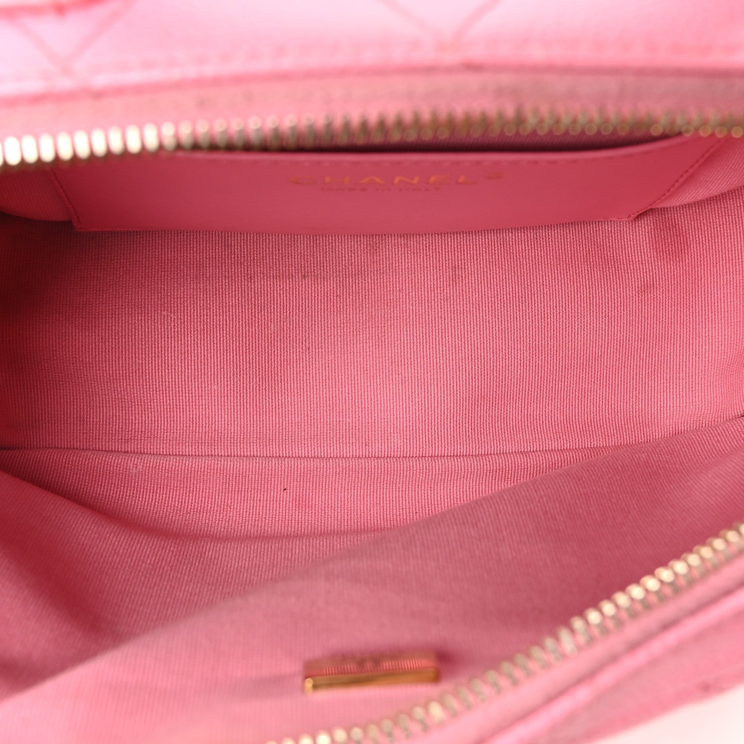 Chanel Caviar Quilted CC Small Top Handle Vanity Case Pink