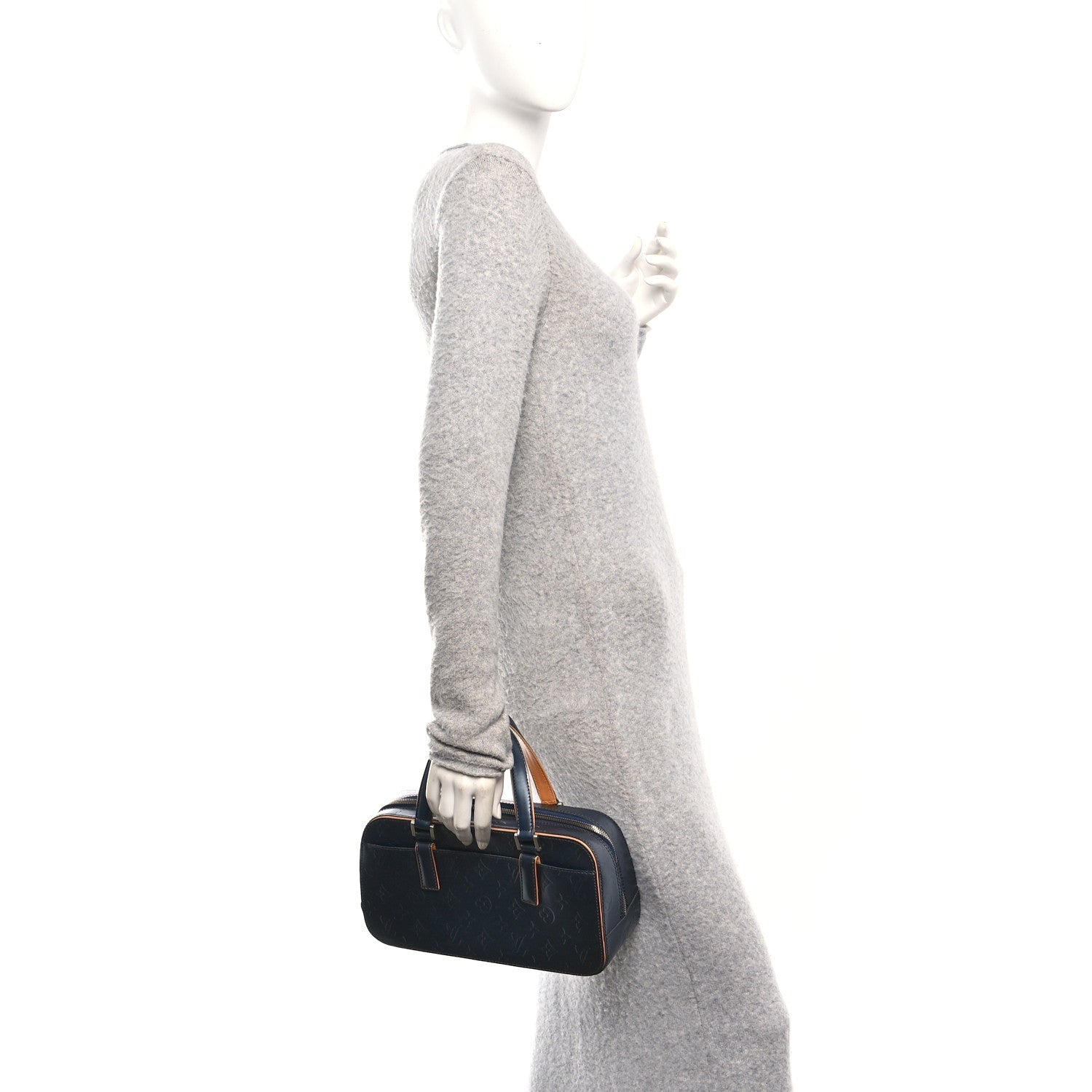 Louis Vuitton Mat Monogram Shelton Black