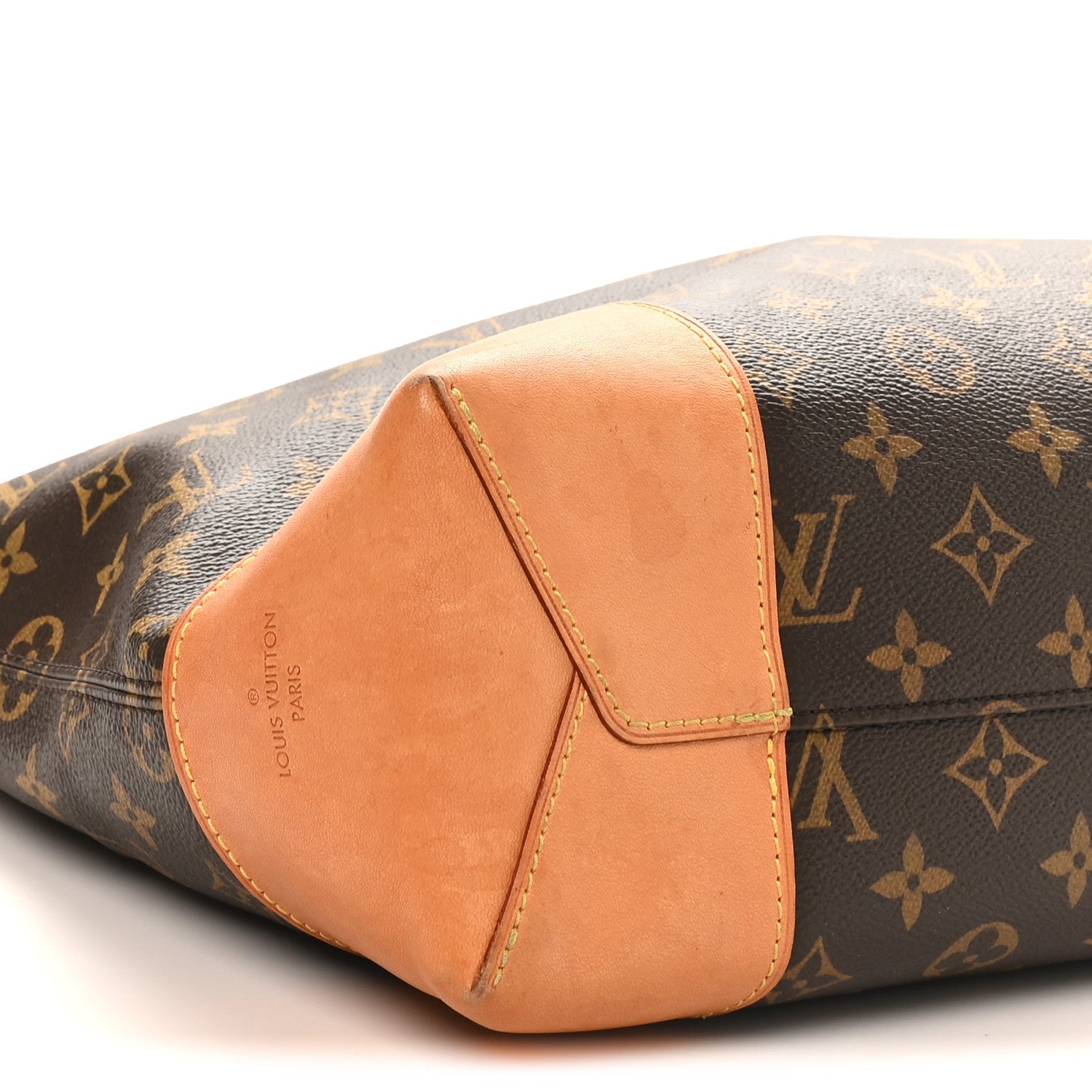 Louis Vuitton Monogram Berri MM