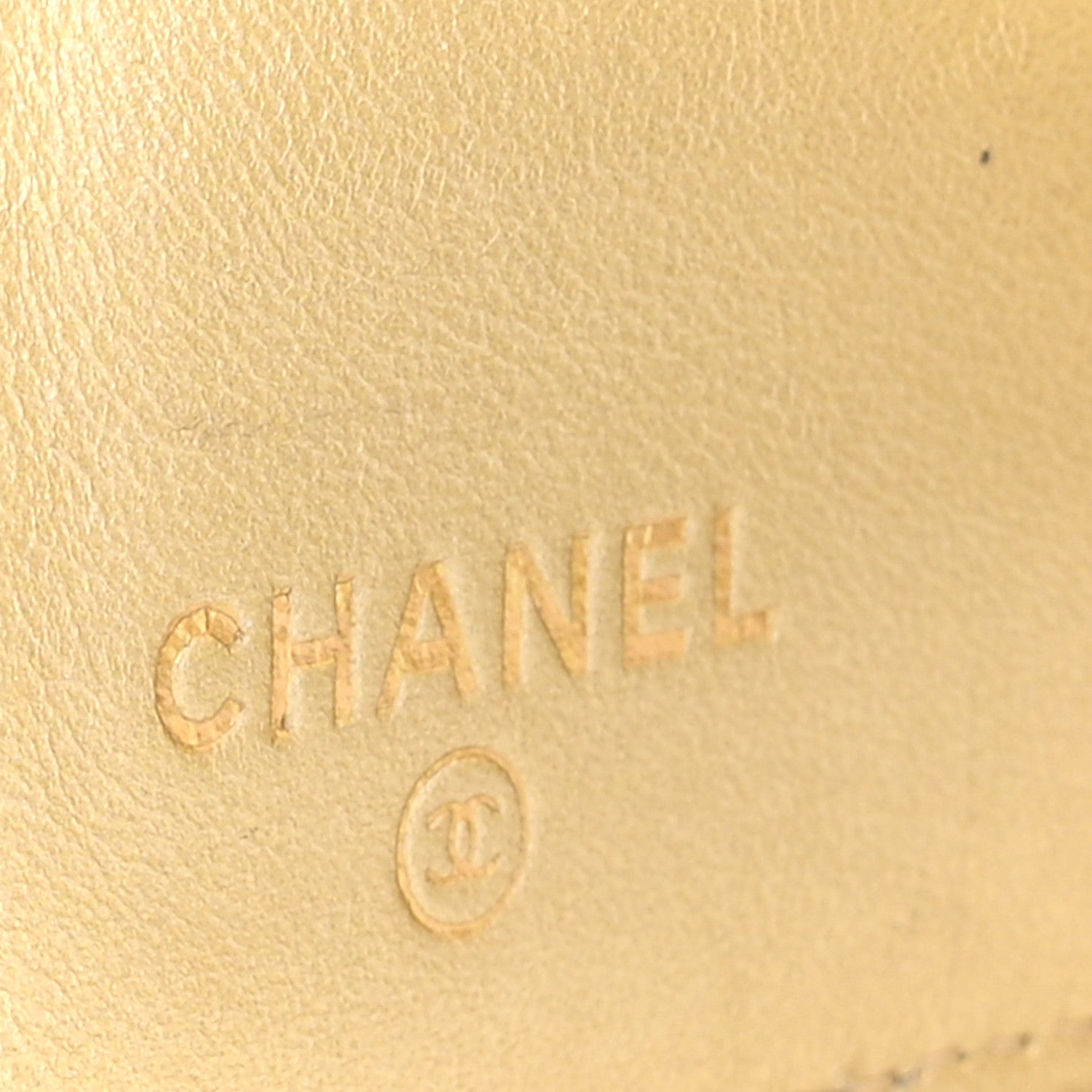 Metallic Patent Calfskin Quilted Lucky Symbols Yen Wallet Gold