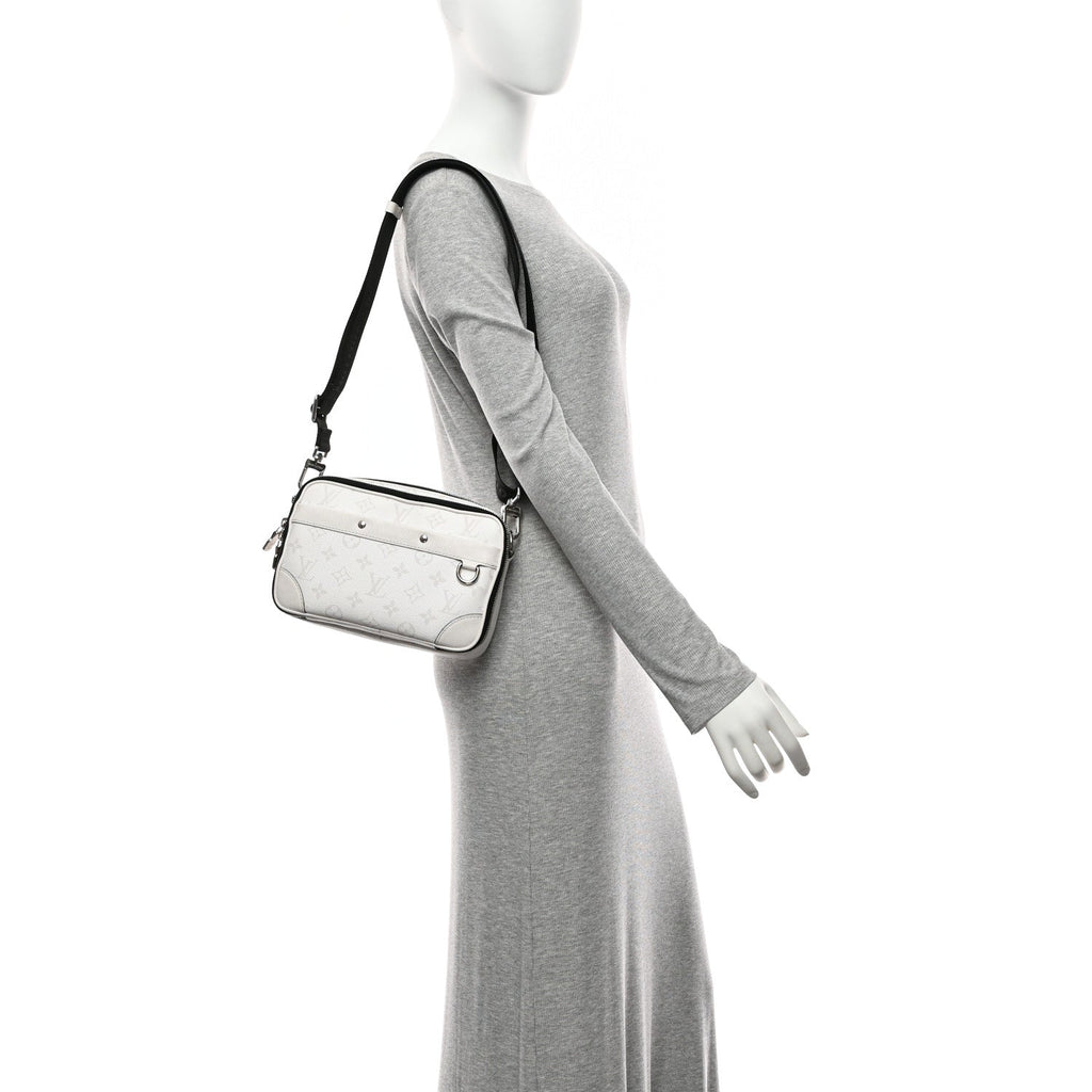 Louis Vuitton Taiga Monogram Alpha Messenger Optic White