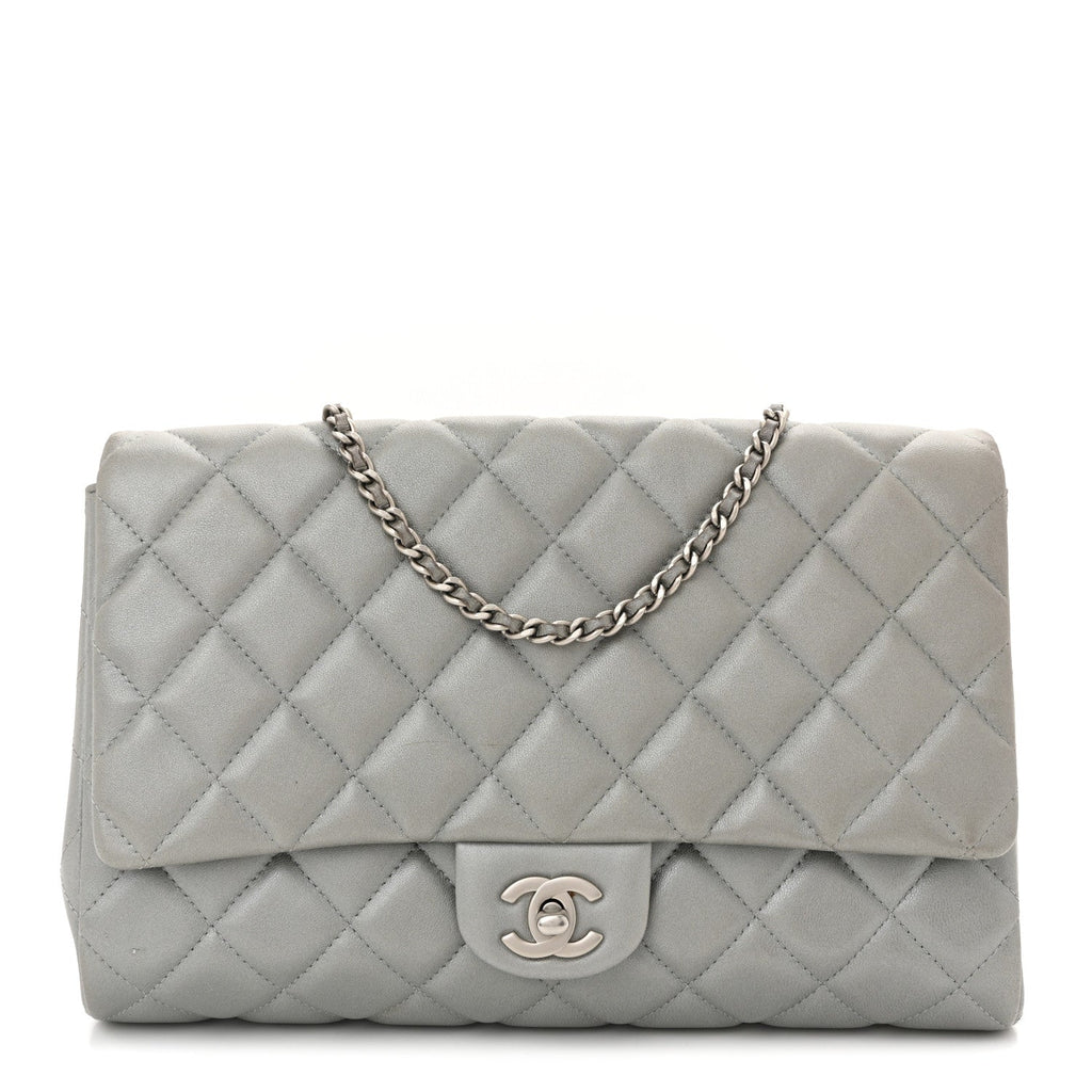 Chanel Metallic Lambskin Quilted Clutch With Chain Flap Silver