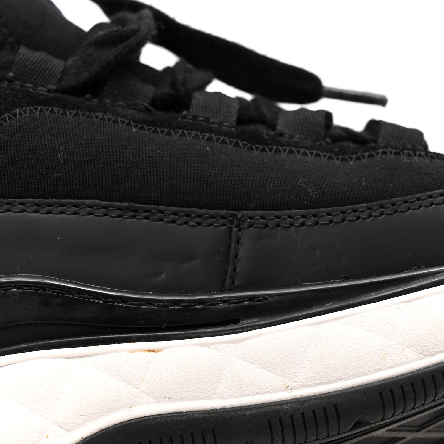 Chanel Velvet Calfskin Mixed Fibers CC Sneakers 36 Black