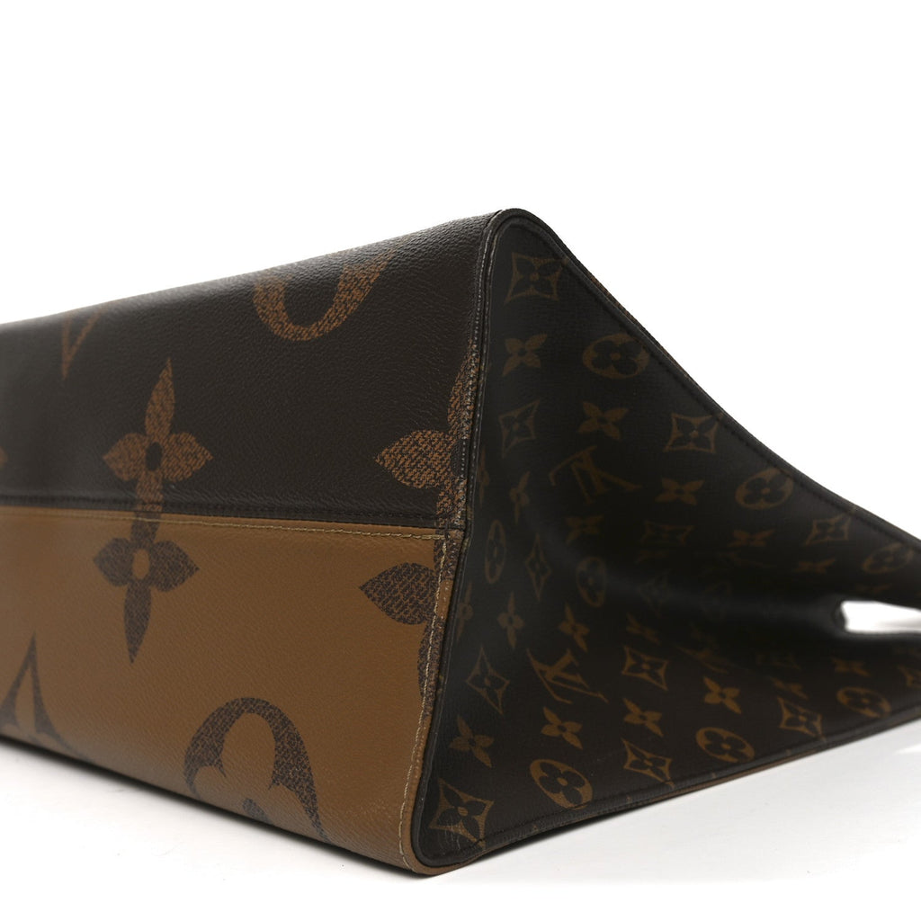 Louis Vuitton Reverse Monogram Giant Onthego GM