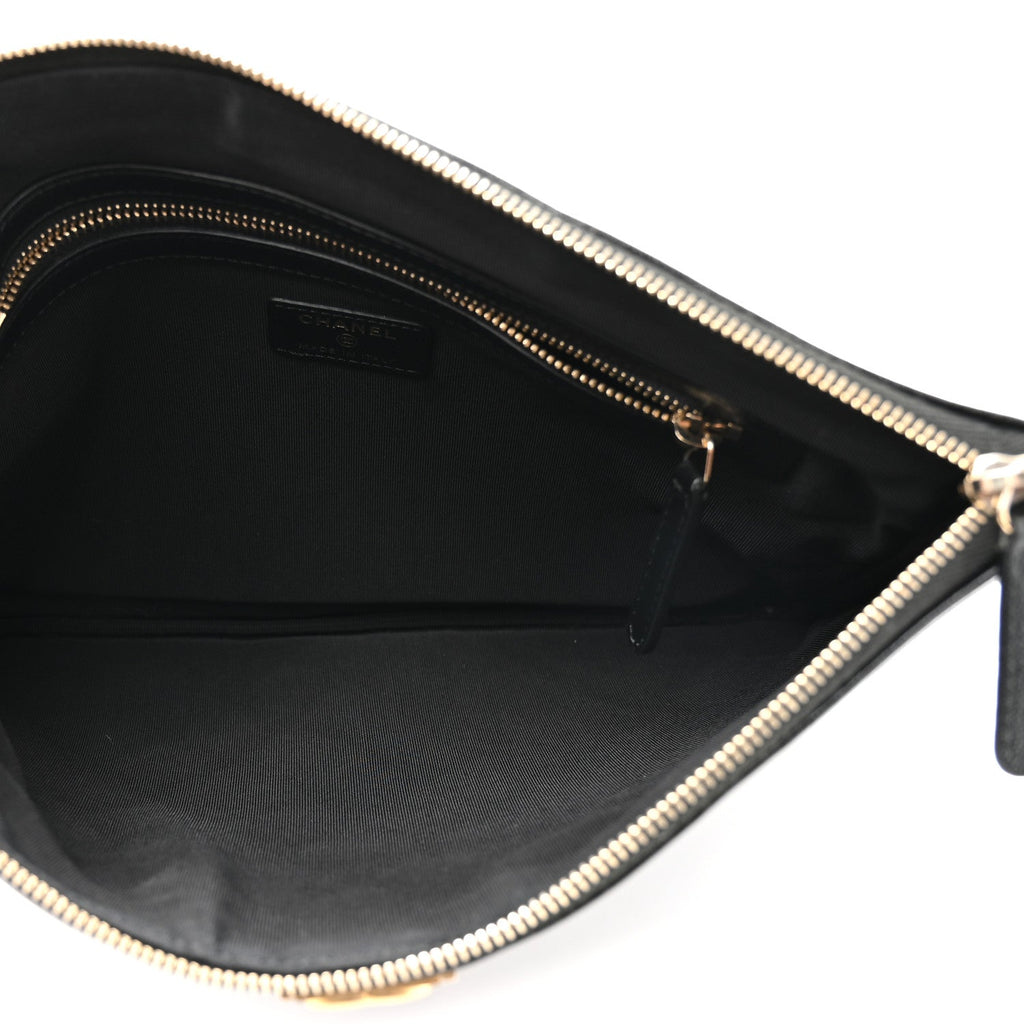 Caviar Quilted Medium Boy Cosmetic Case Black