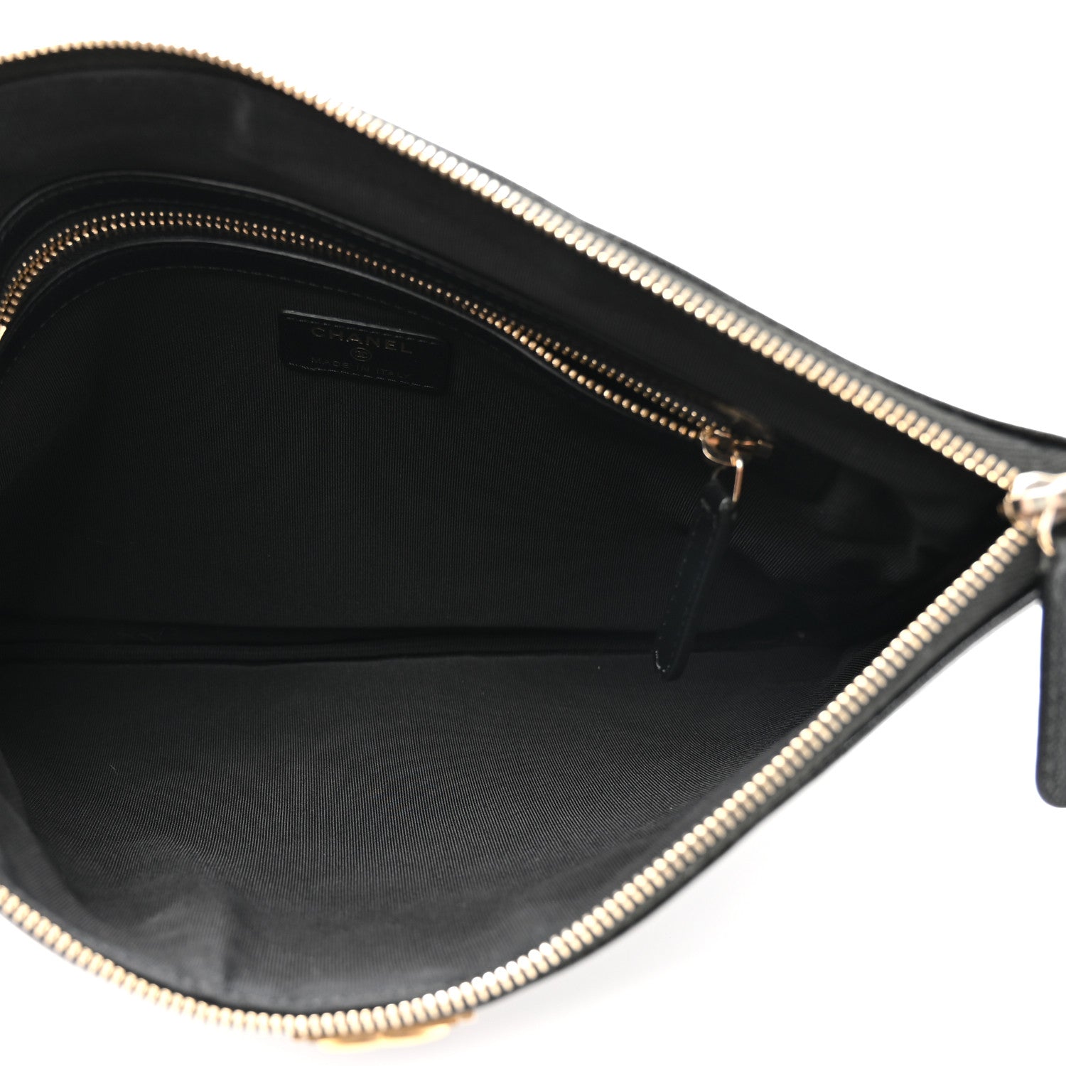 Caviar Quilted Medium Boy Cosmetic Case Black