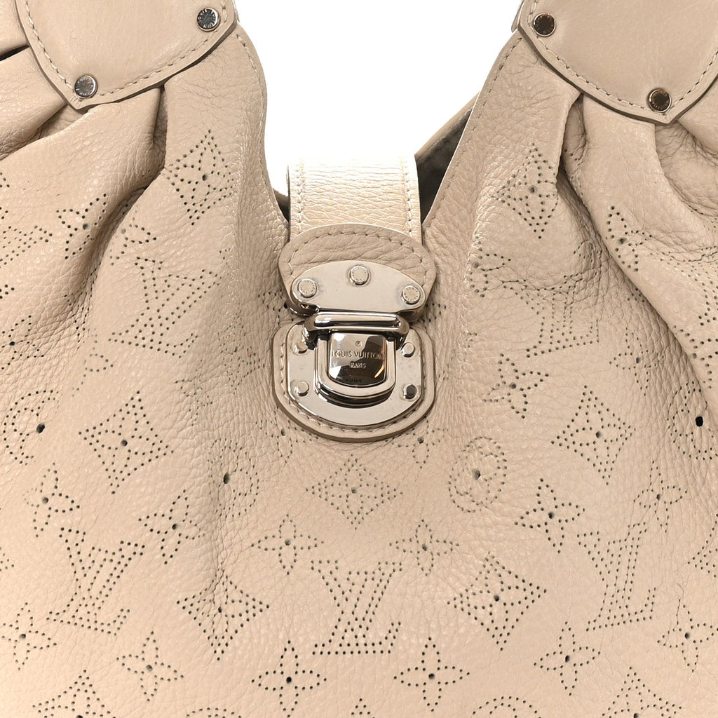 Louis Vuitton Mahina L Gris