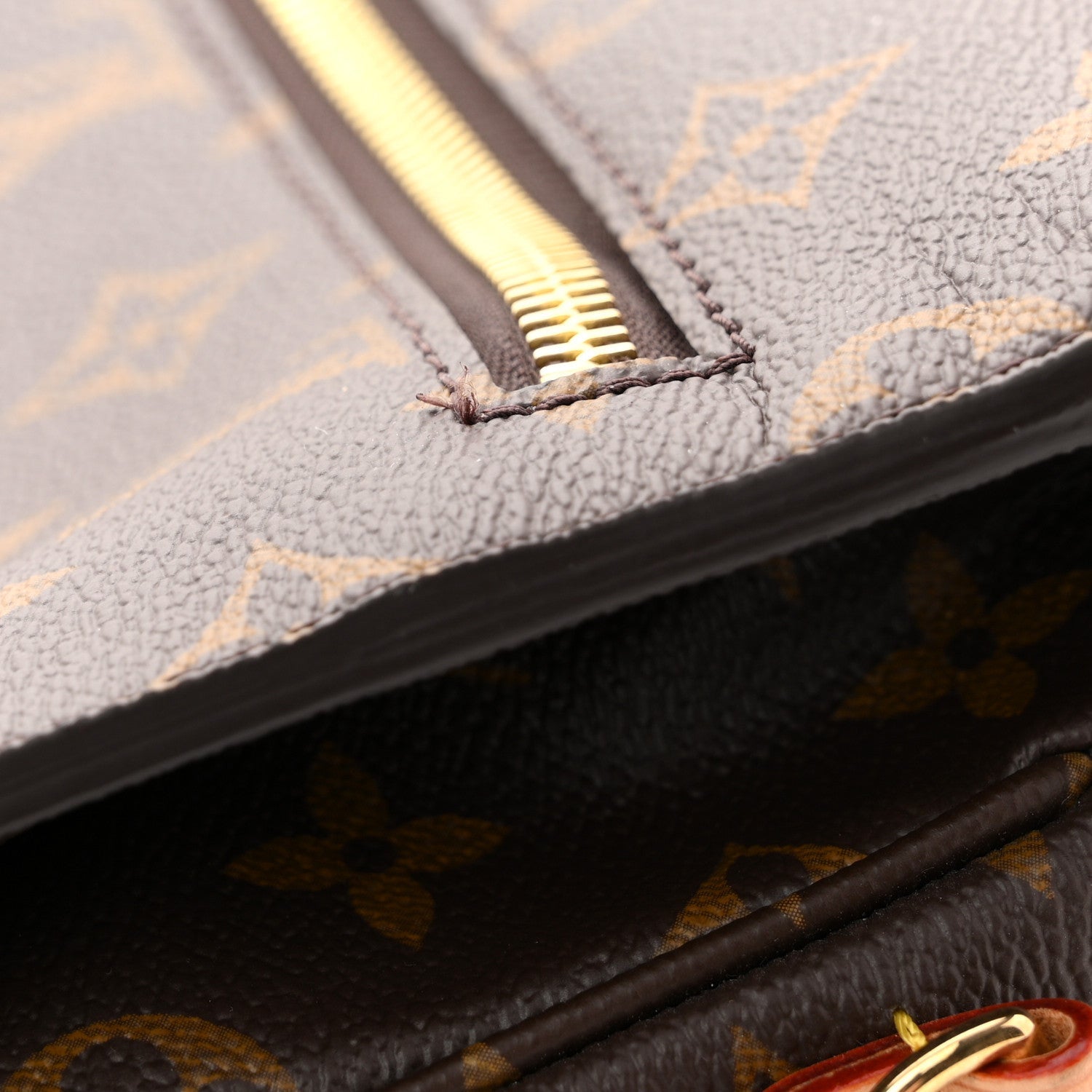 Louis Vuitton Monogram Pochette Metis