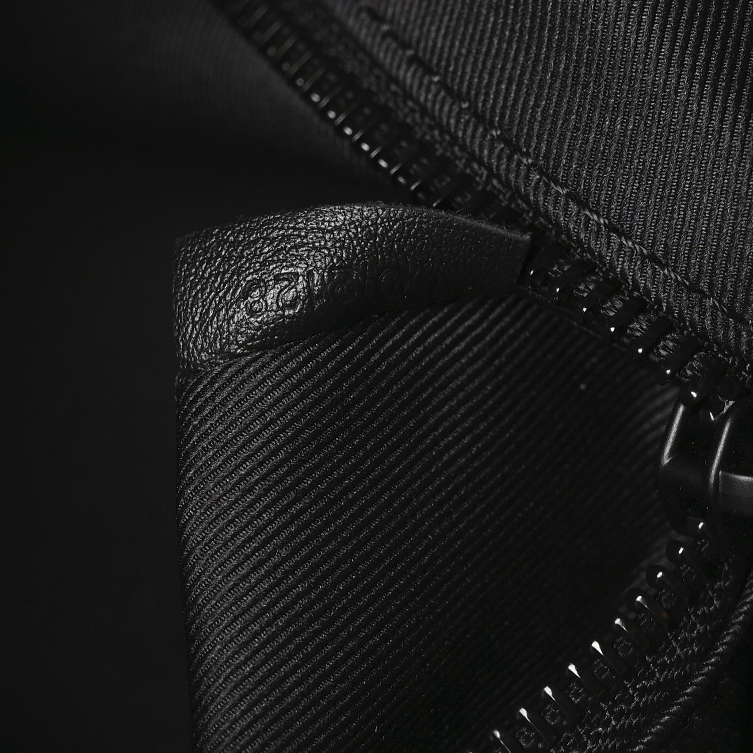 Louis Vuitton Monogram Eclipse Glaze Keepall Bandouliere 50