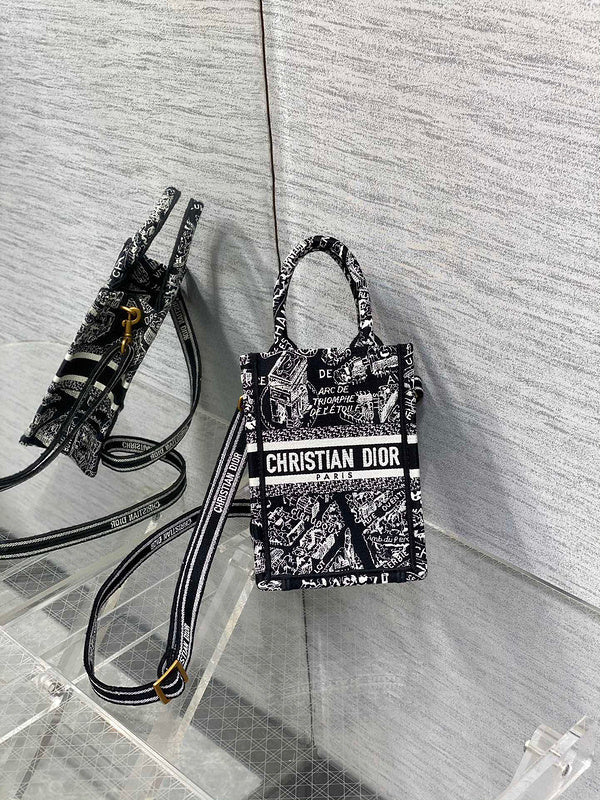 Dior Bags - 1371