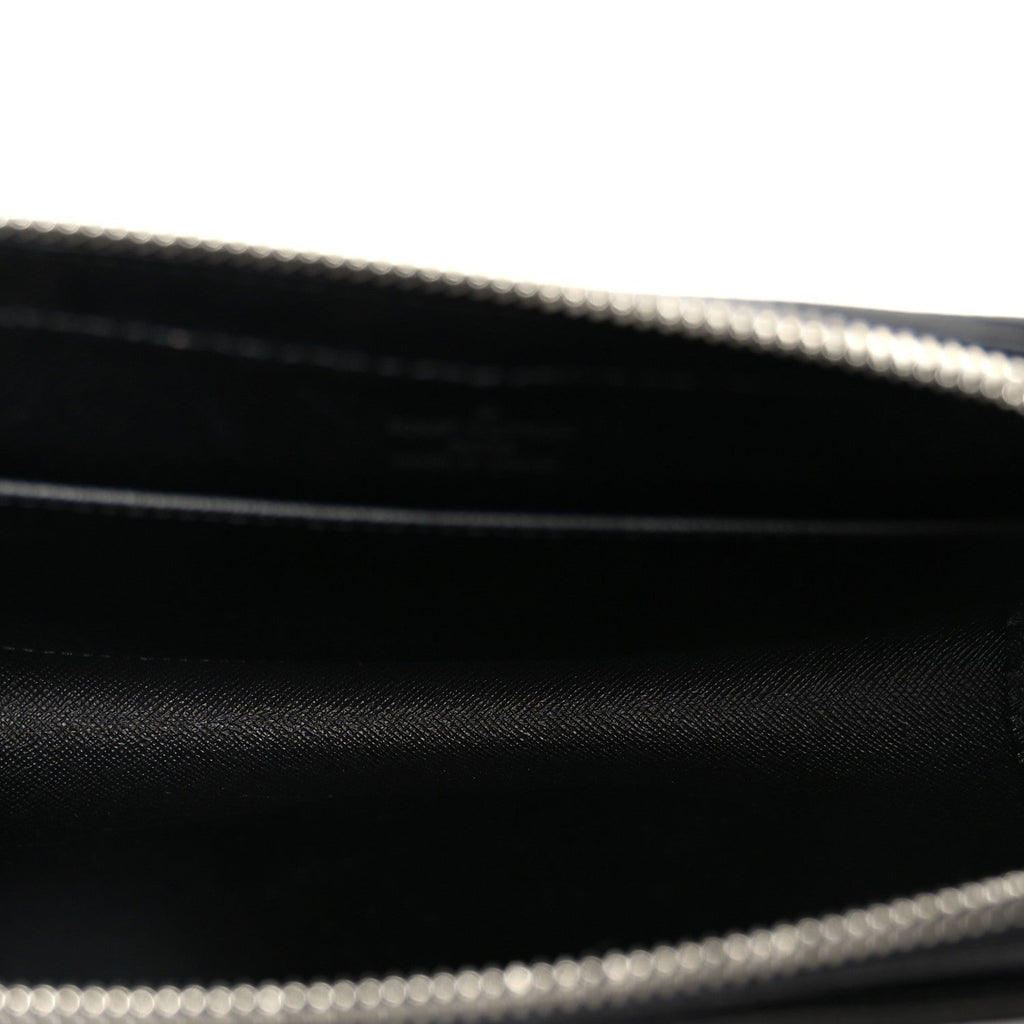 Louis Vuitton Taiga Baikal Pochette Ardoise