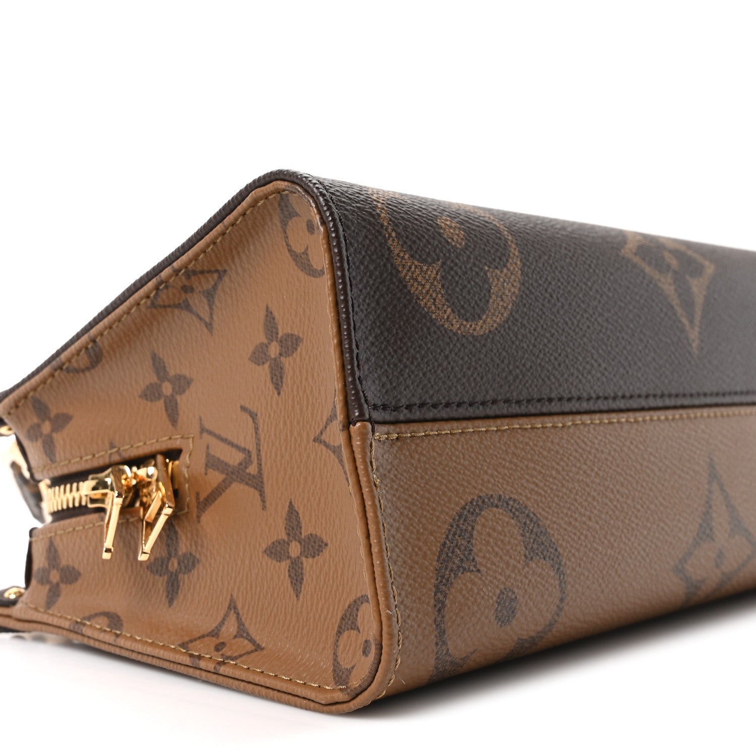Louis Vuitton Reverse Monogram Giant OnTheGo East West