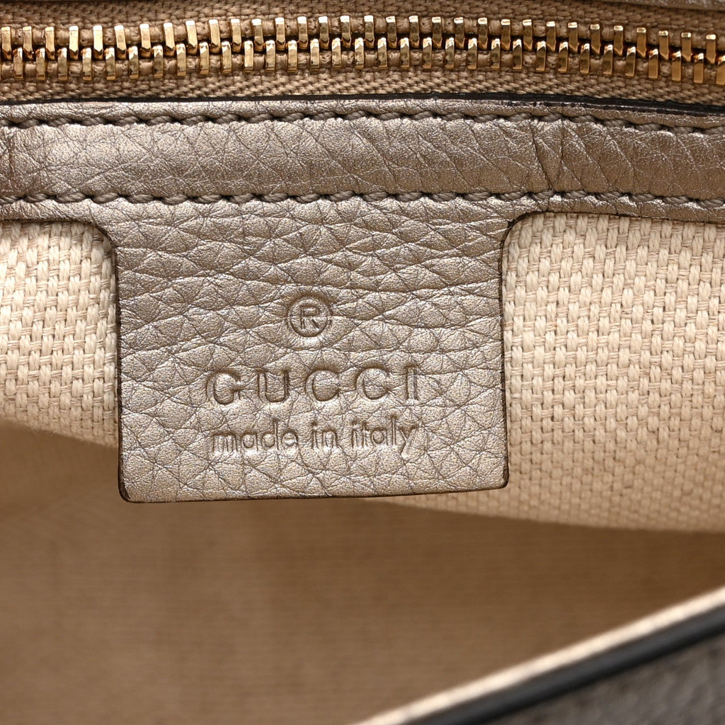 Gucci Metallic Pebbled Calfskin Medium Soho Flap Crossbody Golden Beige