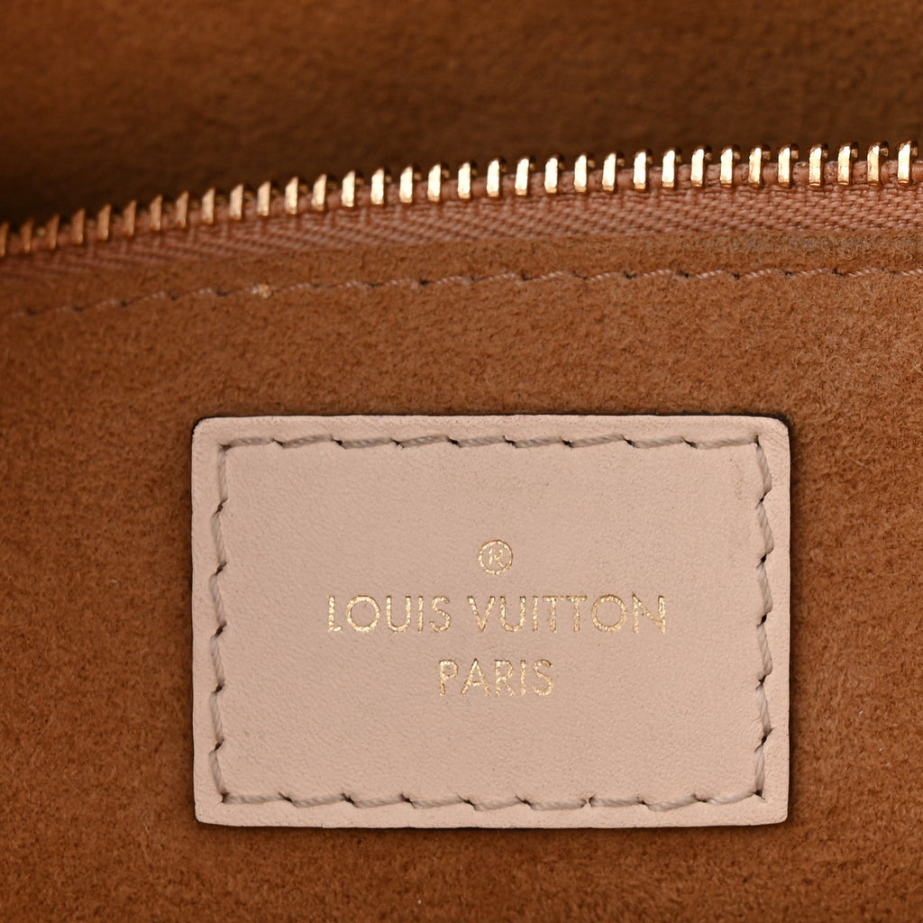 Louis Vuitton Empreinte Monogram Giant Onthego GM Creme