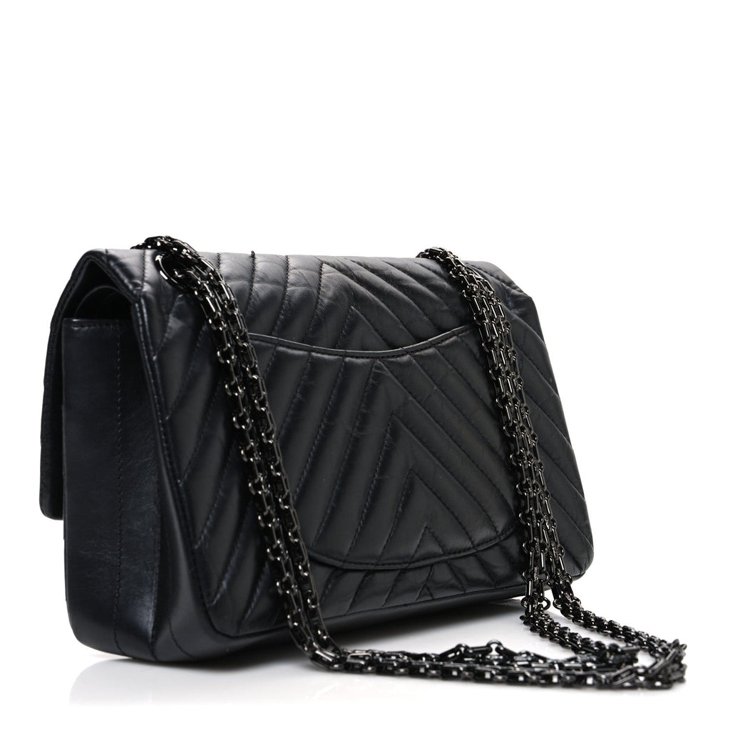Chanel Aged Calfskin Chevron Quilted 2.55 Reissue 225 Flap So Black