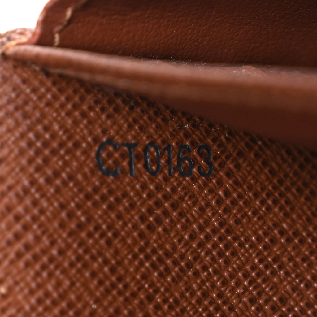 Louis Vuitton Monogram Sarah Wallet