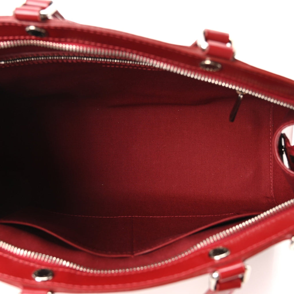 Louis Vuitton Epi Brea MM Rubis