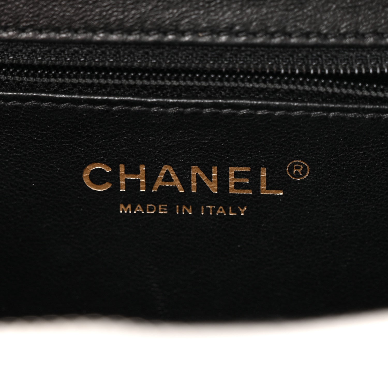Chanel Caviar Quilted Medium CC Filigree Vanity Case White Black