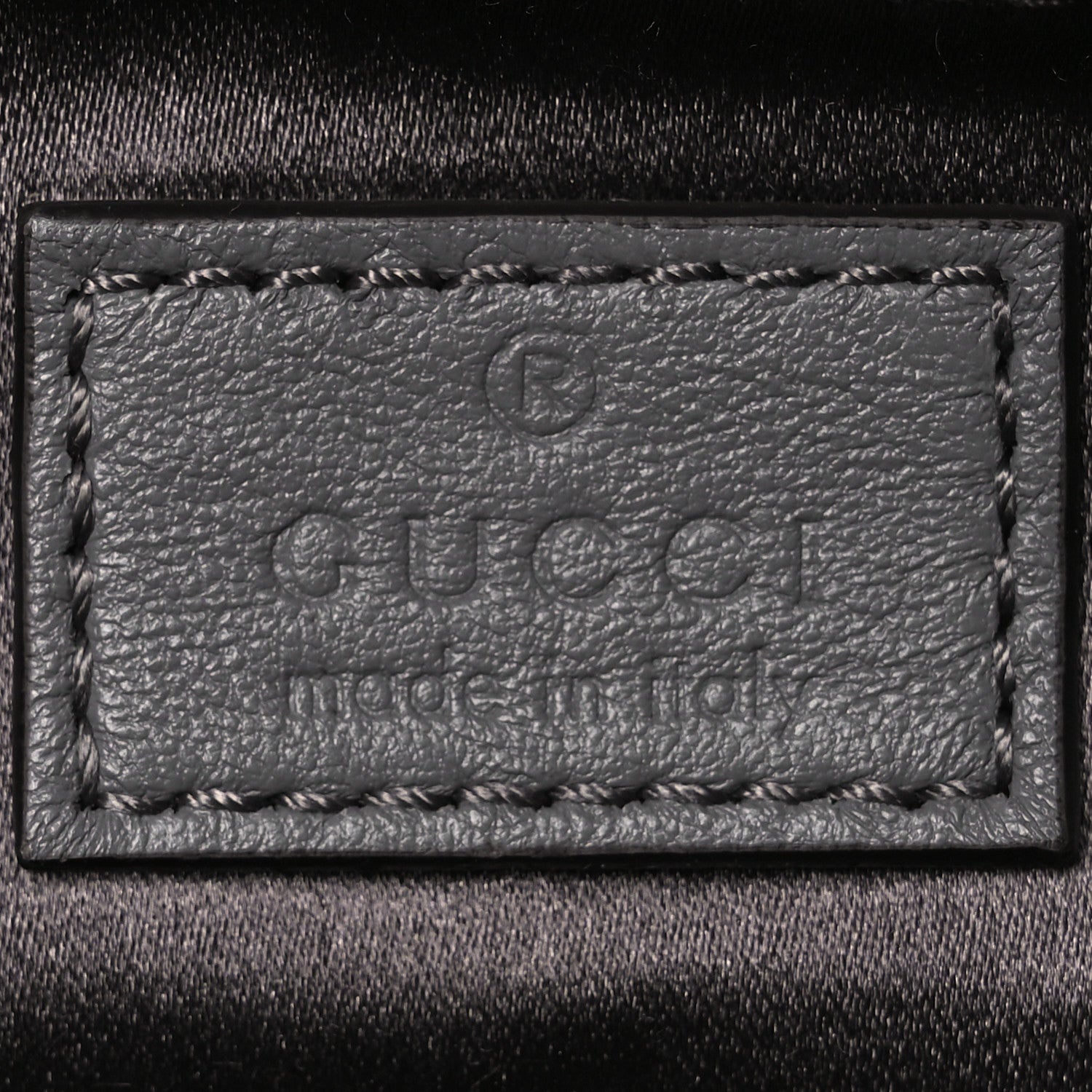 Gucci Nappa Vertical Matelasse Medium Maxi Horsebit Chain Shoulder Bag Grey