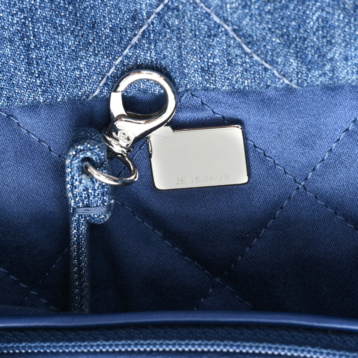 Chanel Denim Patchwork Logo Chanel 22 Blue