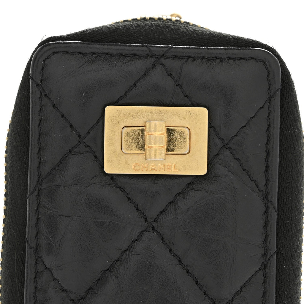 Chanel Aged Calfskin Quilted 2.55 Reissue Clutch With Chain Black
