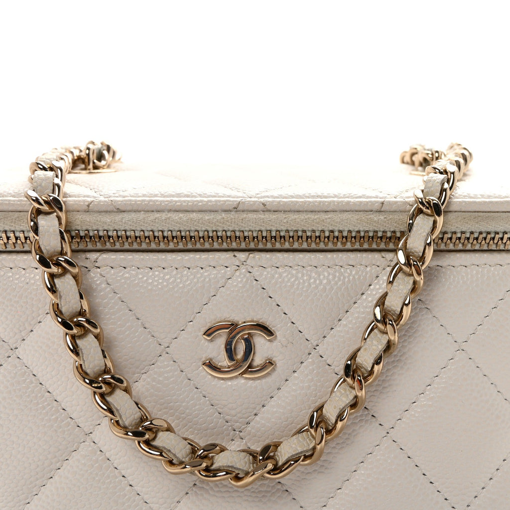 Caviar Quilted Small Vanity Case With Chain White