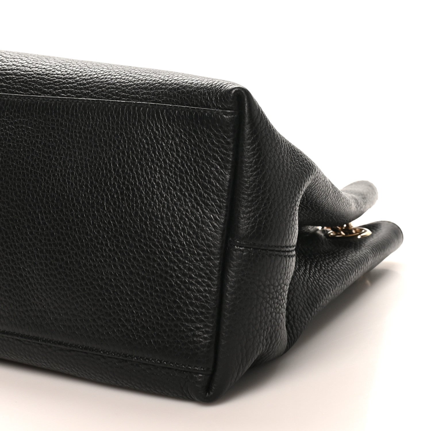 Gucci Pebbled Calfskin Medium Soho Chain Shoulder Bag Black