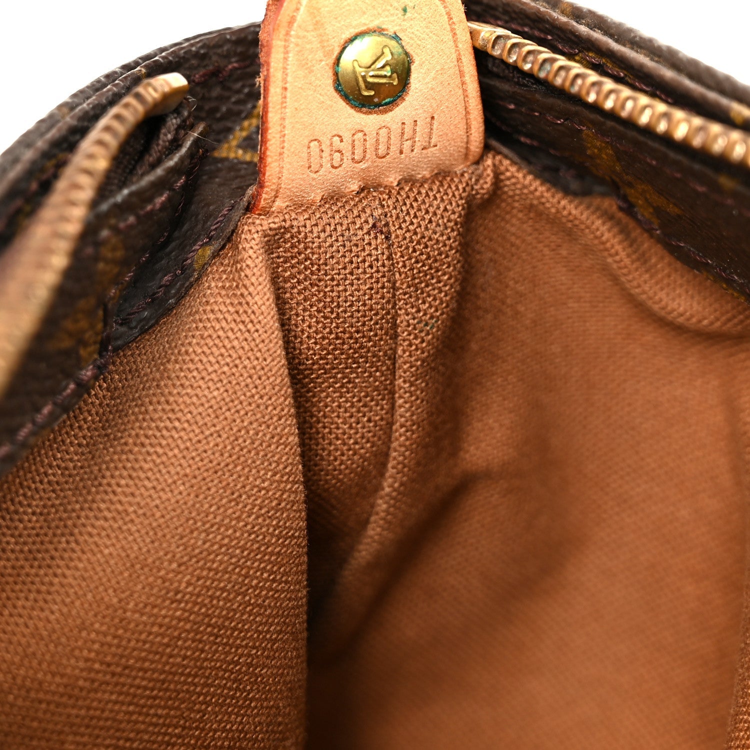 Louis Vuitton Monogram Cabas Mezzo