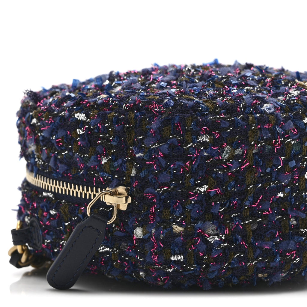 Chanel Tweed Quilted Round Clutch With Chain Multicolor