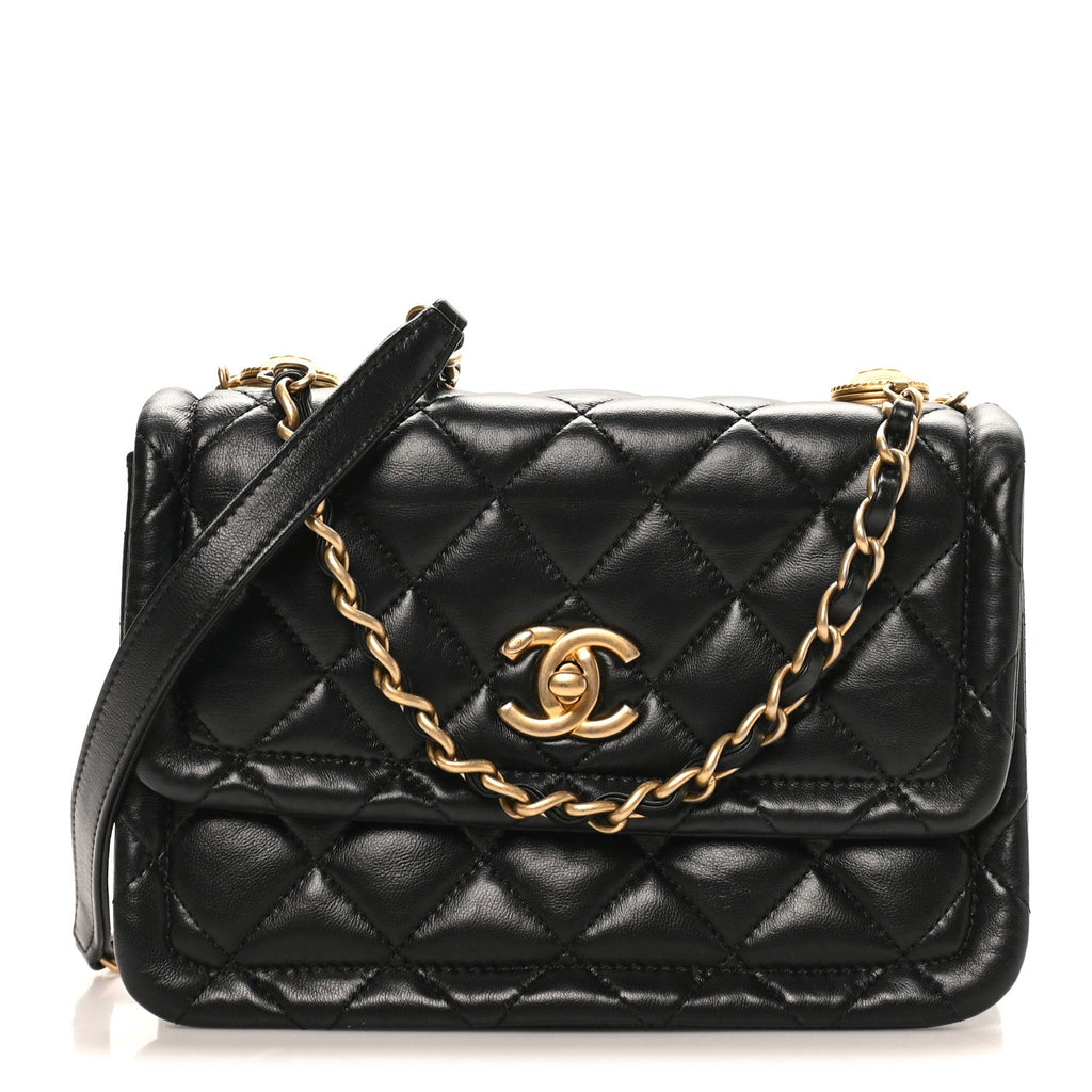 Chanel Shiny Lambskin Flap Clutch With Chain Black