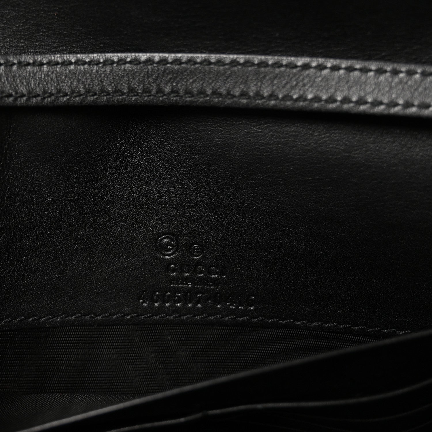 Gucci Microguccissima Crossbody Wallet Black