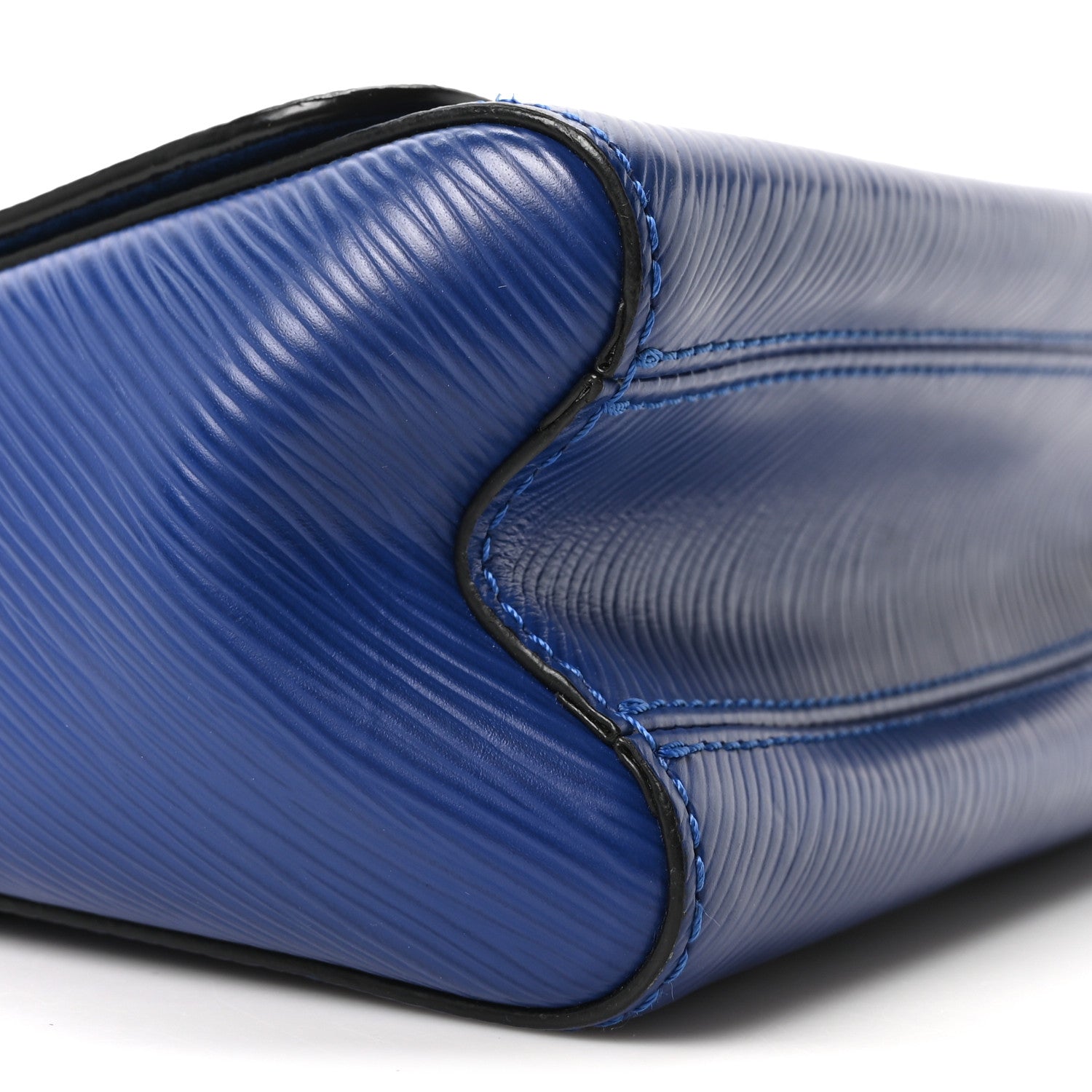 Louis Vuitton Epi Twist Shoulder Bag PM Blueberry