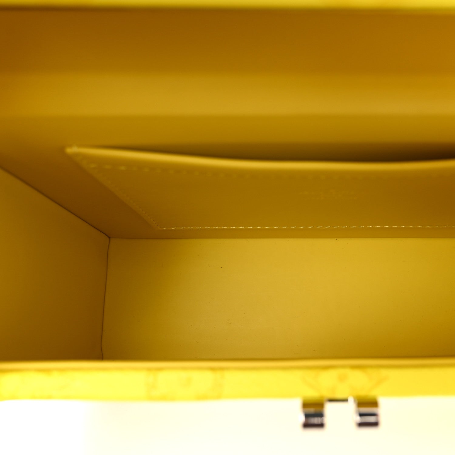 Louis Vuitton Vintage Monogram Everyday LV Clutch Trunk Jaune
