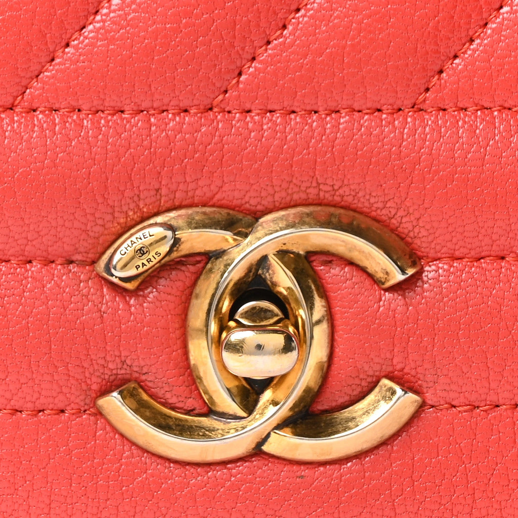 Chanel Shiny Goatskin Diagonal Quilted Small Flap Red