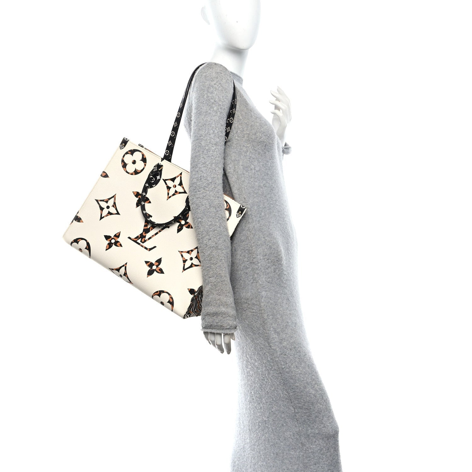 Louis Vuitton Monogram Giant Jungle Onthego GM Ivory