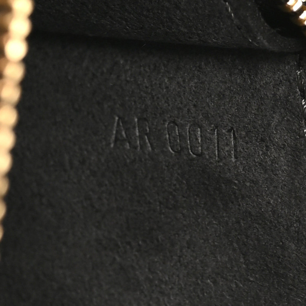Louis Vuitton Epi Pochette Accessories 24 Black