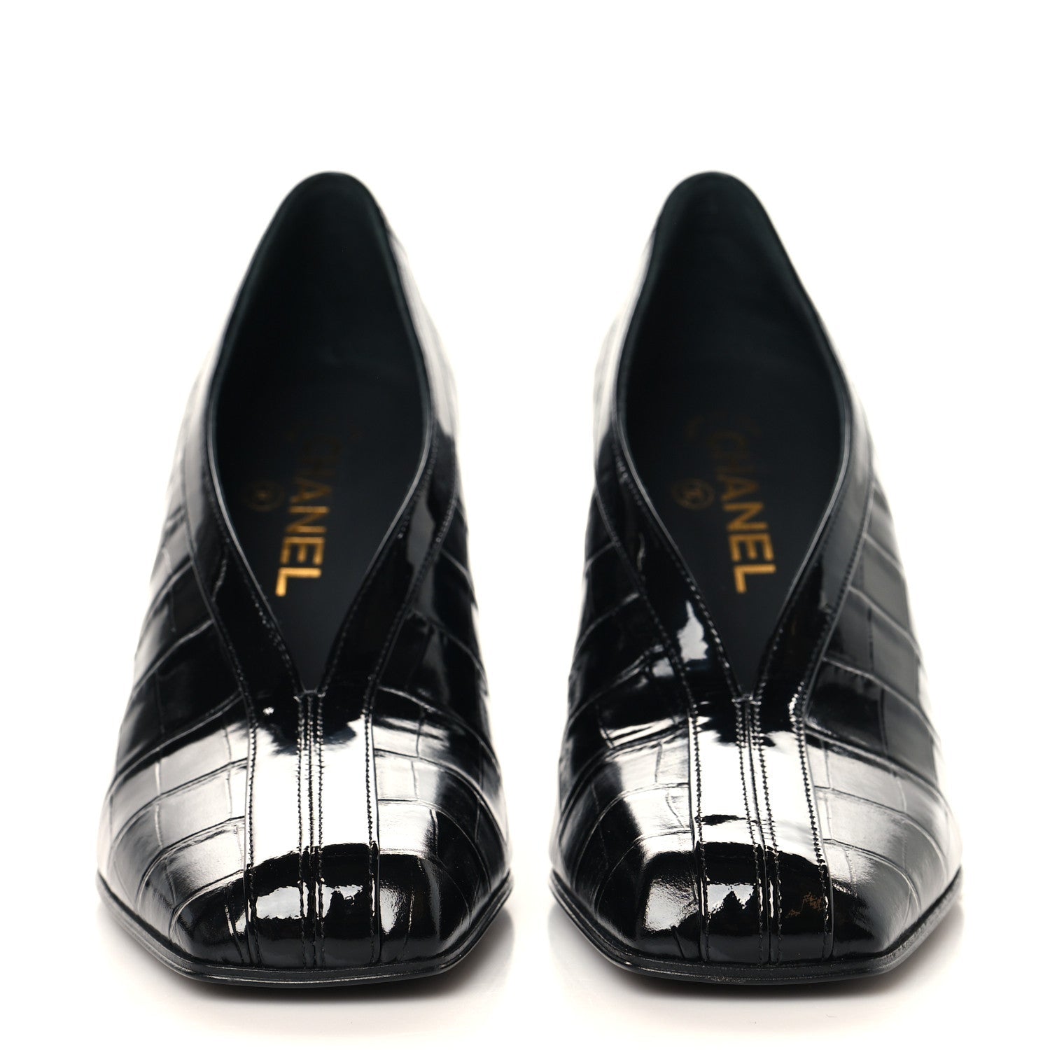 Crocodile Embossed Patent Calfskin Pumps 38.5 Black