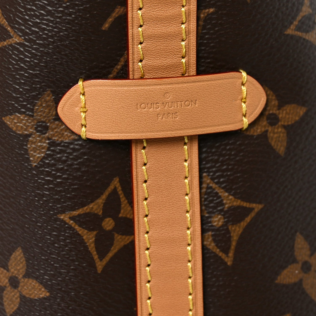 Louis Vuitton Monogram Carryall MM
