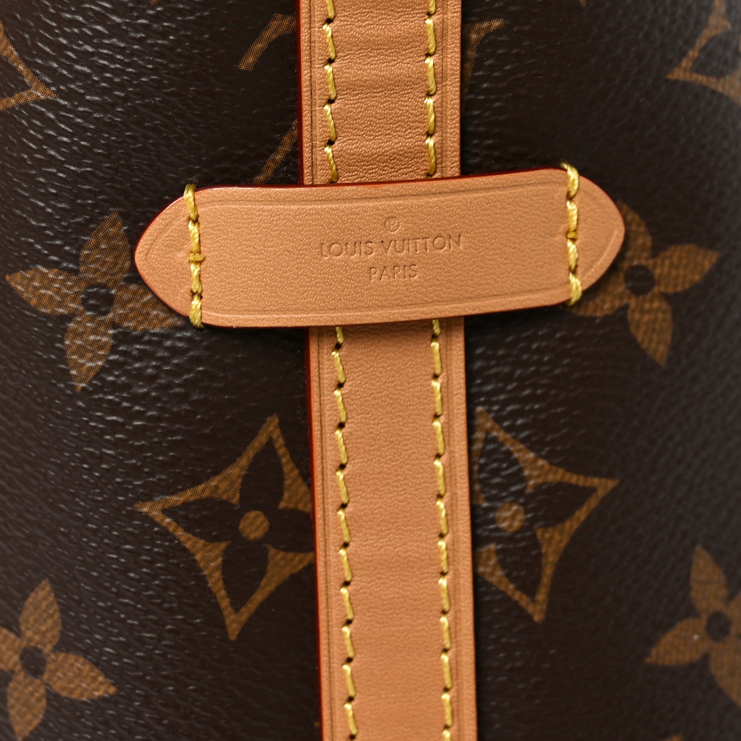 Louis Vuitton Monogram Carryall MM