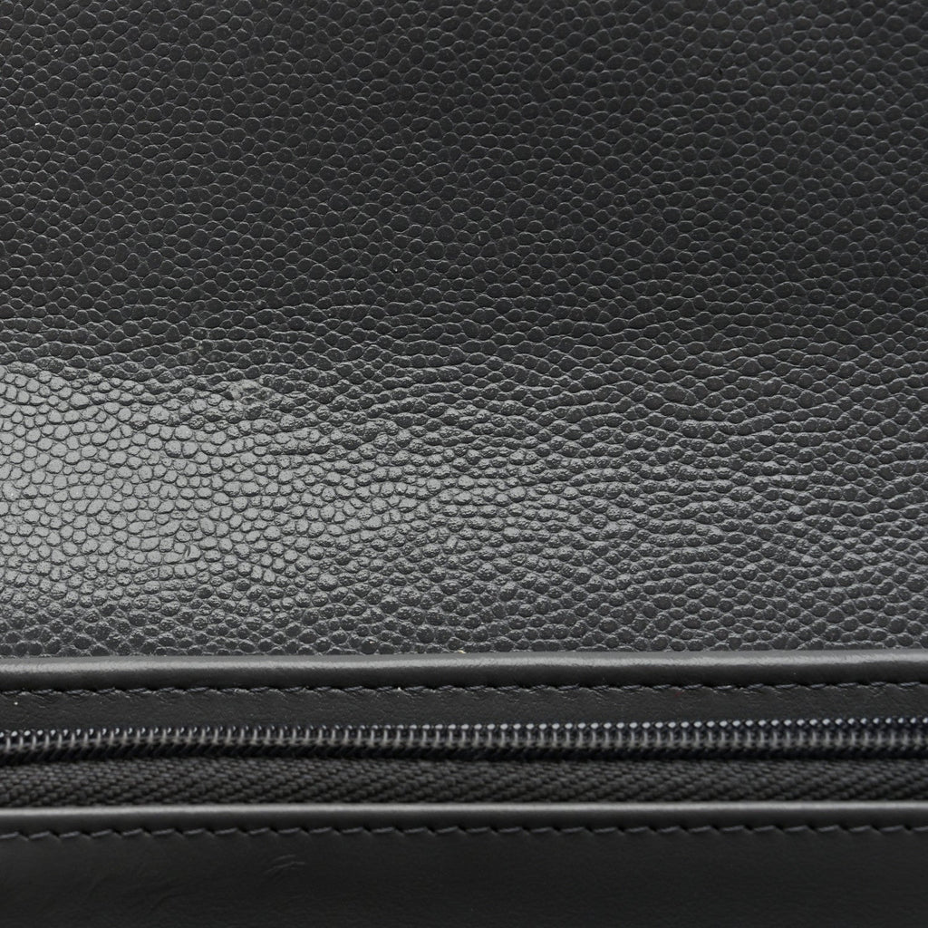 Caviar Quilted Medium Flap Wallet Grey