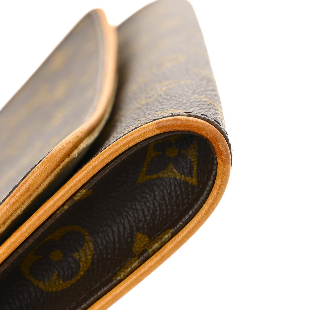 Louis Vuitton Monogram Pochette Twin GM
