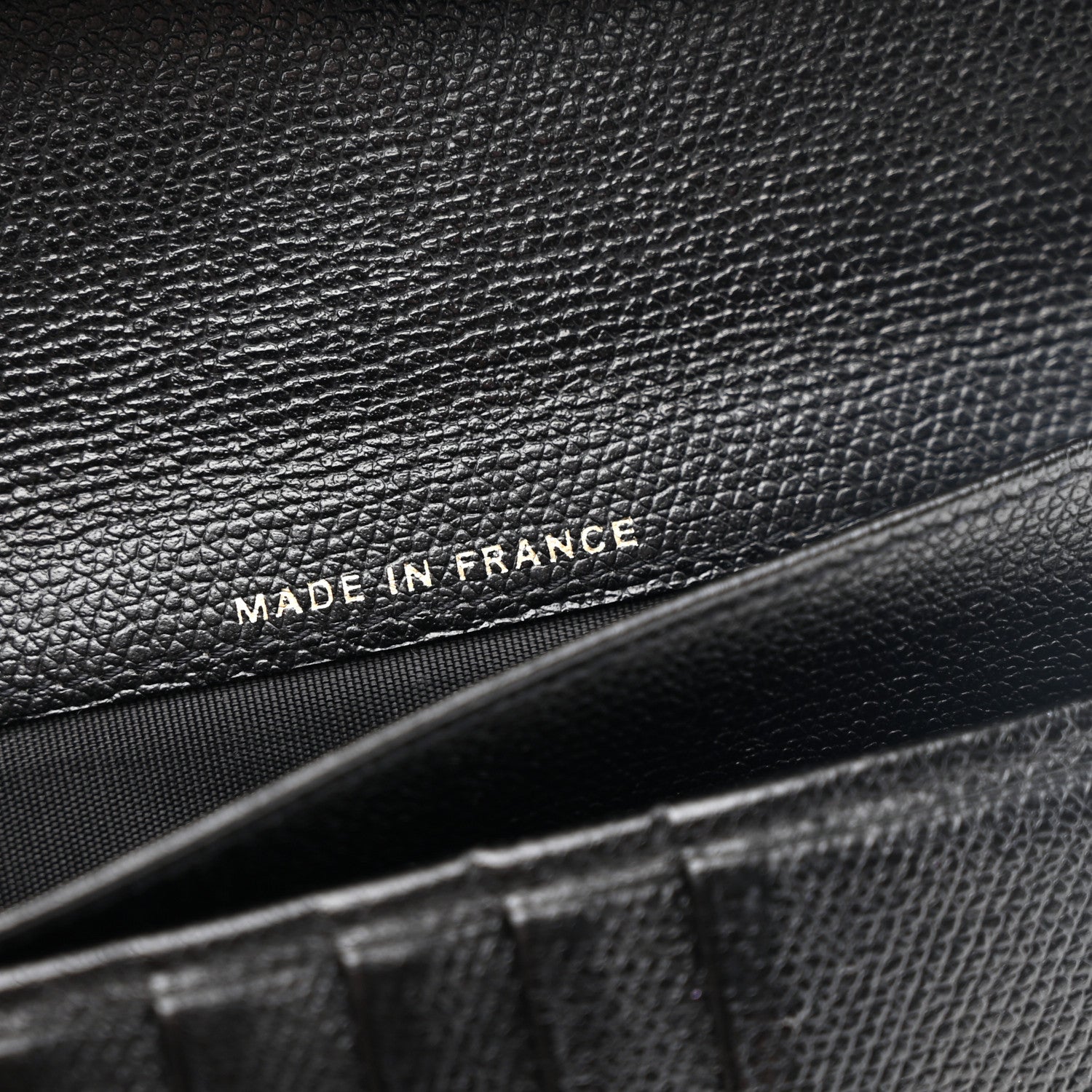 Grained Calfskin CC Button Yen Wallet Black