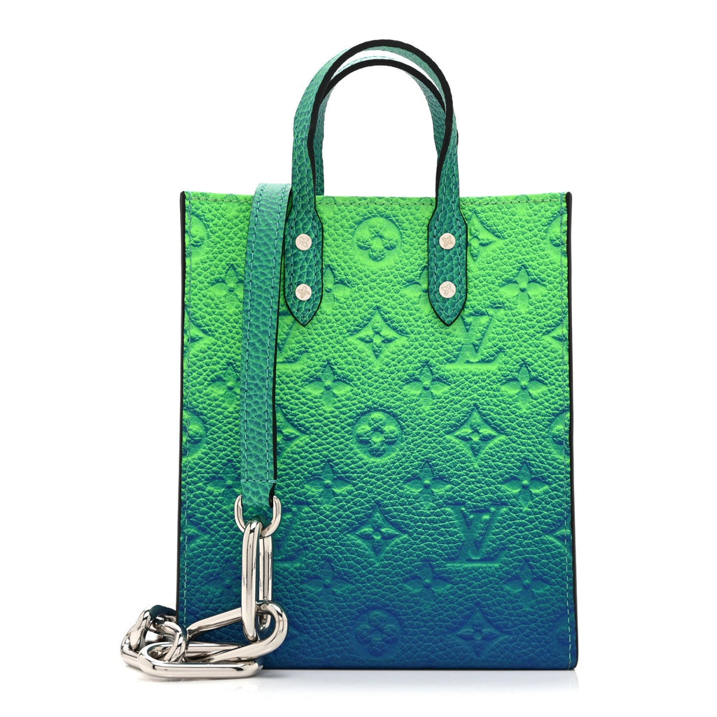 Louis Vuitton Taurillon Illusion Sac Plat XS Bleu Vert