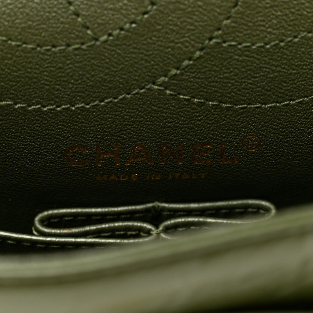 Chanel Aged Calfskin Chevron Quilted 2.55 Reissue 225 Flap Green